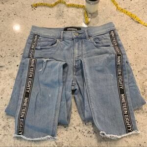 Express nineteen eighty stripe light‎ blue distressed jeans. Size 4